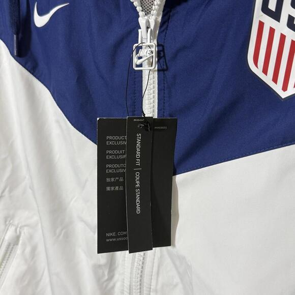 Nike USA Soccer Windrunner Jacket Women's Small - White & Navy - NWT - Picture 3 of 5